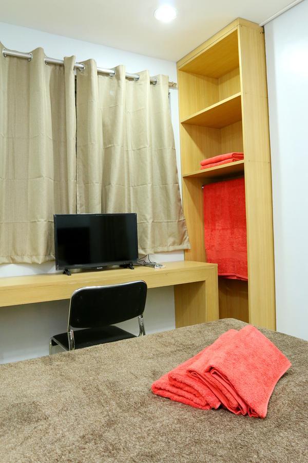 Global 88 Apartelle Cebu Esterno foto